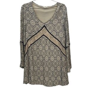 Entro blue and Cream Patterned mini dress with V-neck size medium